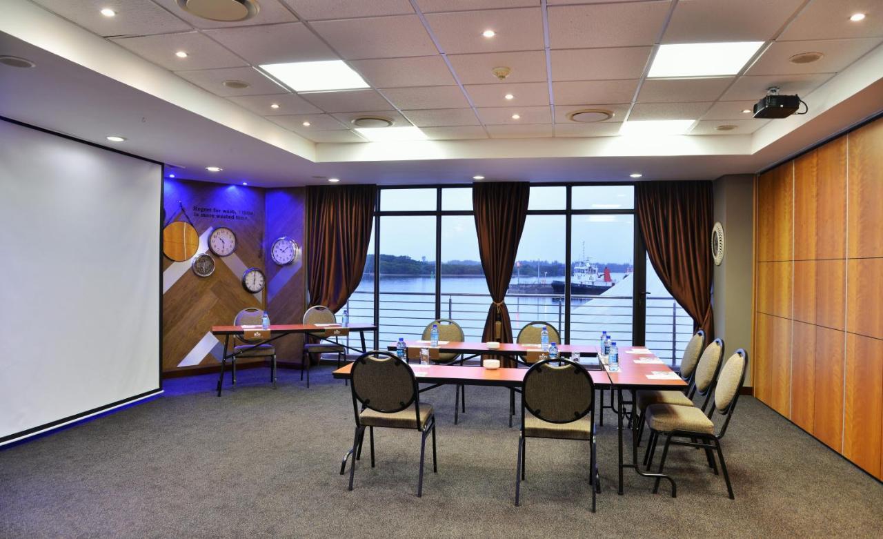 Bon Hotel Waterfront Richards Bay Exterior foto